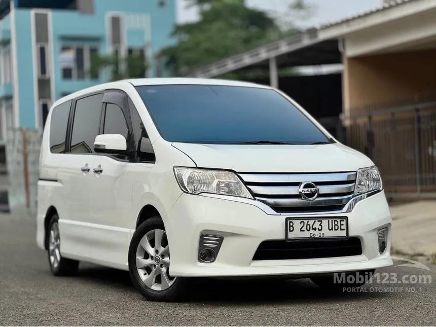 2013 Nissan Serena Panoramic MPV