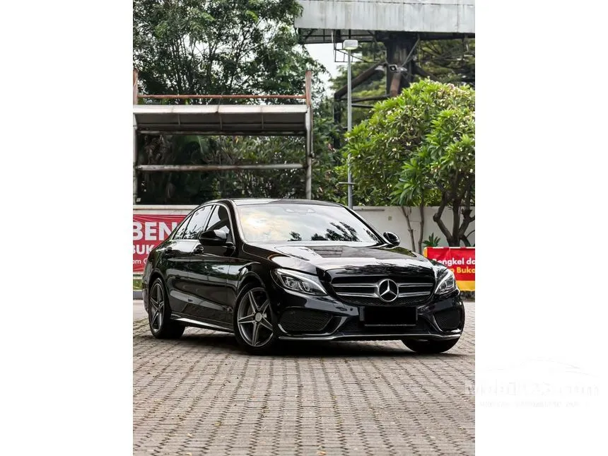 2018 Mercedes-Benz C300 AMG Line CKD Sedan