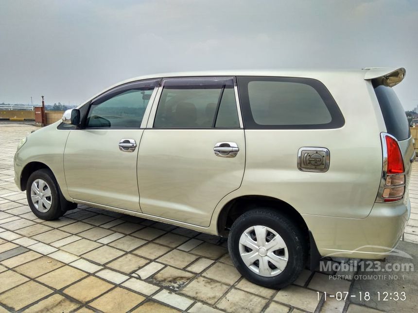 Jual Mobil Toyota Kijang Innova 2007 E 2.0 di DKI Jakarta 