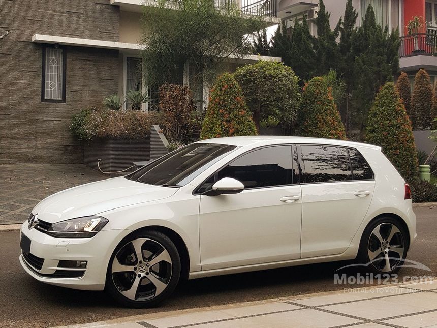Jual Mobil Volkswagen Golf 2013 TSI 1.4 di DKI Jakarta Jual Mobil Volkswagen Golf 2013 TSI 1.4 di DKI Jakarta
