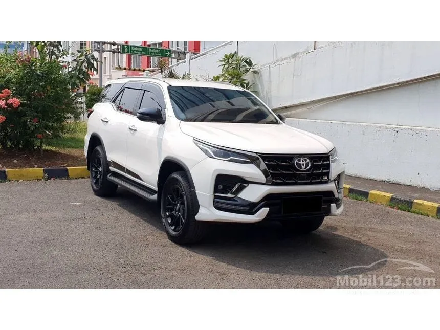 2023 Toyota Fortuner GR Sport SUV