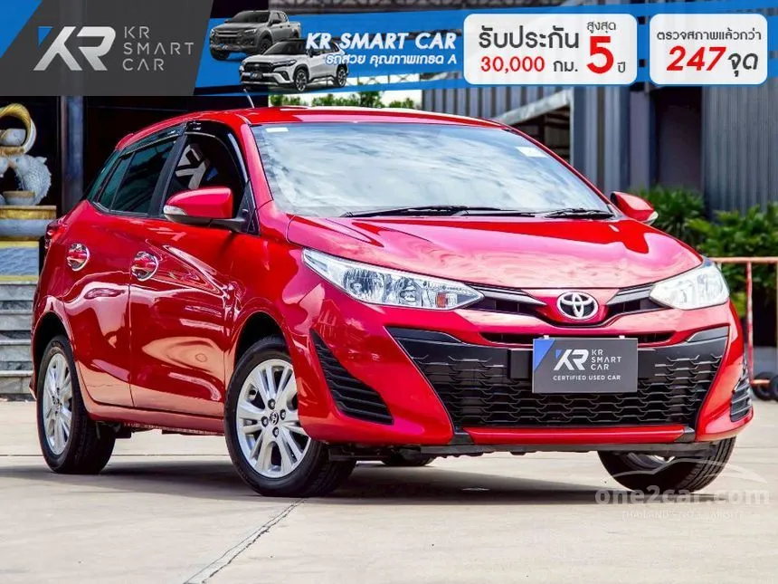 2019 Toyota YARIS E Hatchback
