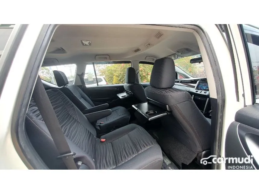 2022 Toyota Kijang Innova G Lux MPV