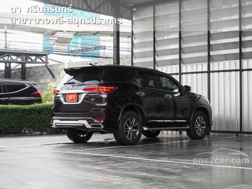 2018 Toyota FORTUNER V SUV