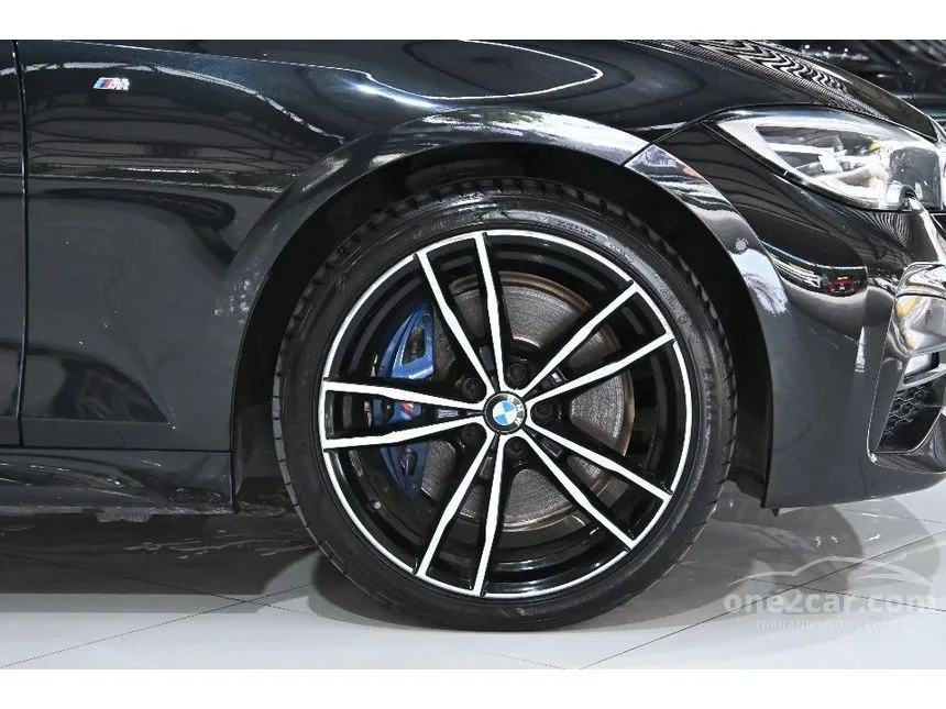 2021 BMW 330e M Sport Sedan