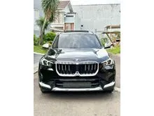 2023 BMW X1 1.5 sDrive18i xLine SUV Black on Black Odo 10 Rb (TERMURAH) New Model