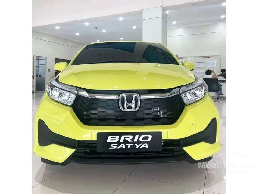 Jual Mobil Honda Brio 2023 E Satya 1.2 di DKI Jakarta Automatic Hatchback Kuning Rp 150.900.000