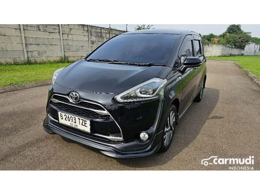 2017 Toyota Sienta Q MPV