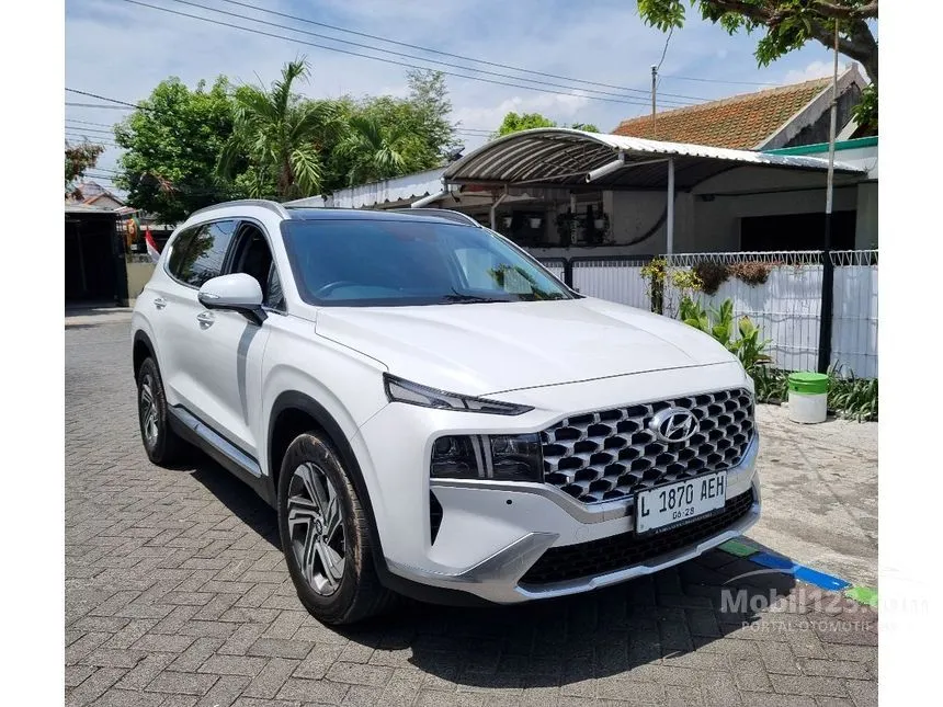 Jual Mobil Hyundai Santa Fe 2023 Signature 2.5 di Jawa Timur Automatic SUV Putih Rp 580.000.000