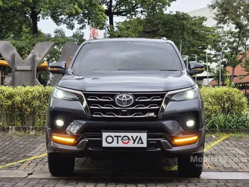 2022 Toyota Fortuner GR Sport 4X2 SUV