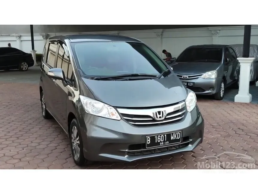 2014 Honda Freed E MPV