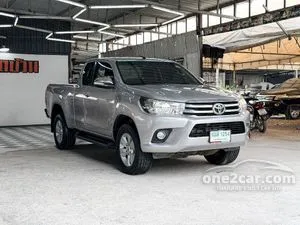 2016 Toyota HILUX REVO 2.4 E Prerunner Smart Cab Pickup