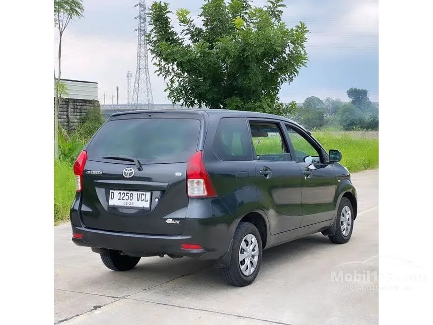 2014 Toyota Avanza E MPV