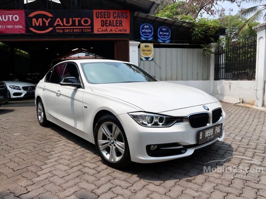 Jual Mobil Bmw 3i 14 Sport 2 0 Di Dki Jakarta Automatic Sedan Putih Rp 355 000 000 Mobil123 Com