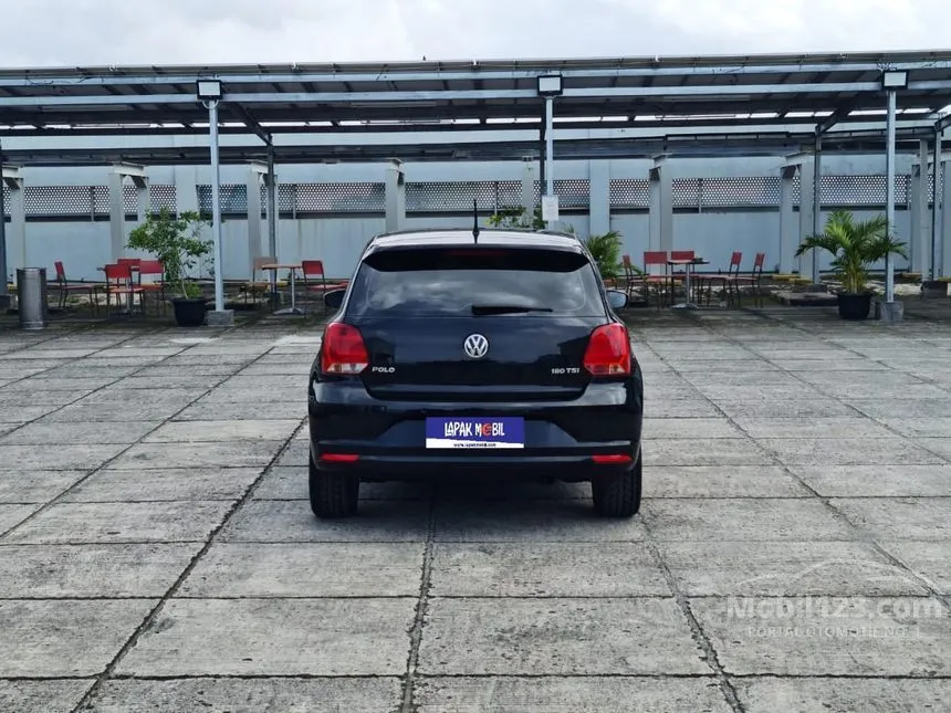 2017 Volkswagen Polo Highline TSI Hatchback