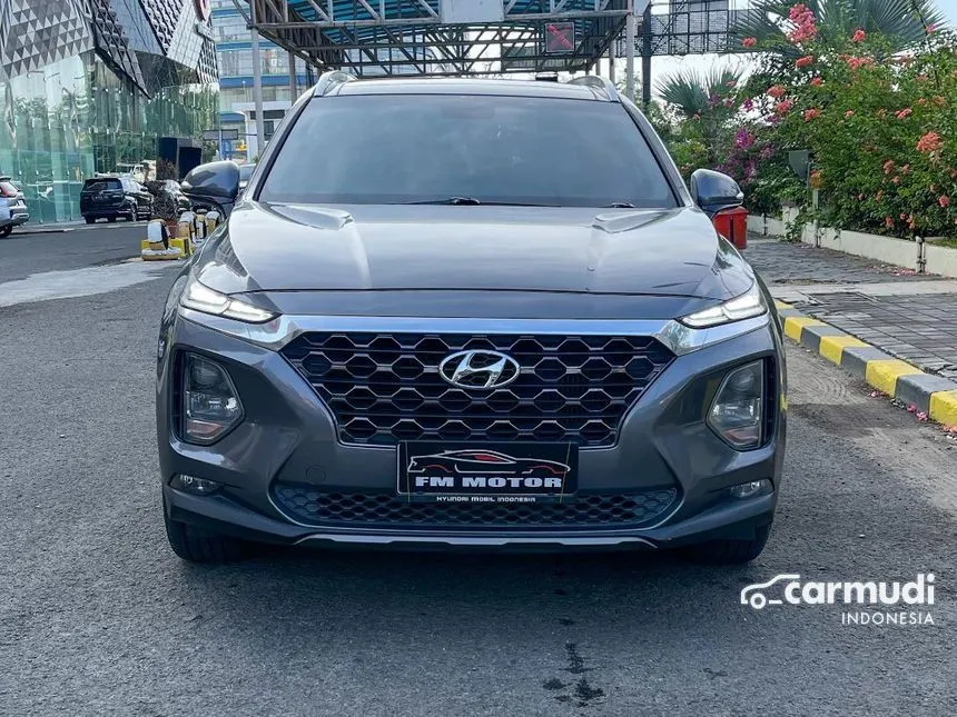 Jual Mobil Hyundai Santa Fe 2019 XG CRDi 2.2 di DKI Jakarta Automatic SUV Abu