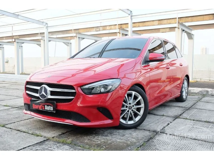2019 Mercedes-Benz B200 Progressive Line Hatchback
