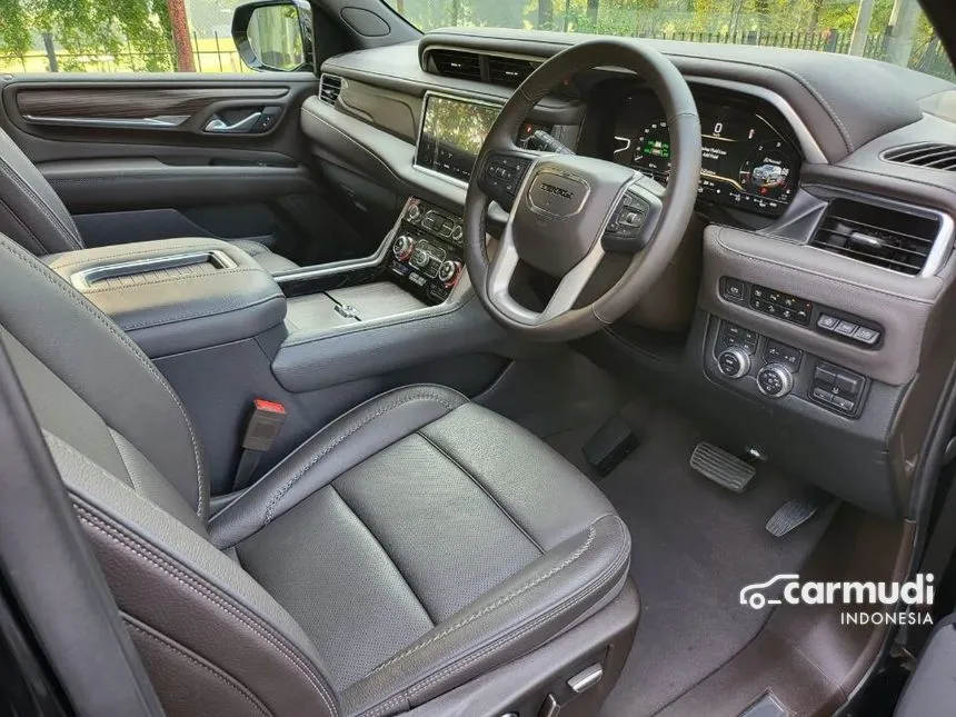 2023 GMC Yukon Denali XL SUV