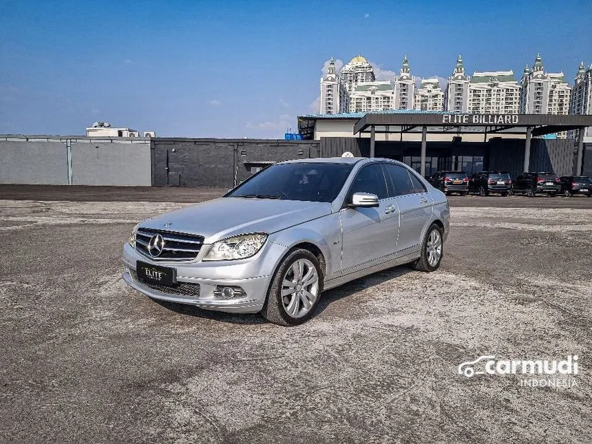 2010 Mercedes-Benz C200 CGI Avantgarde Sedan