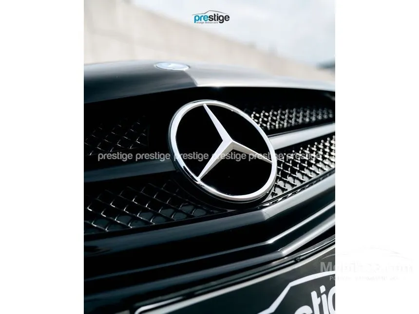 2010 Mercedes-Benz AMG SL63 AMG Convertible