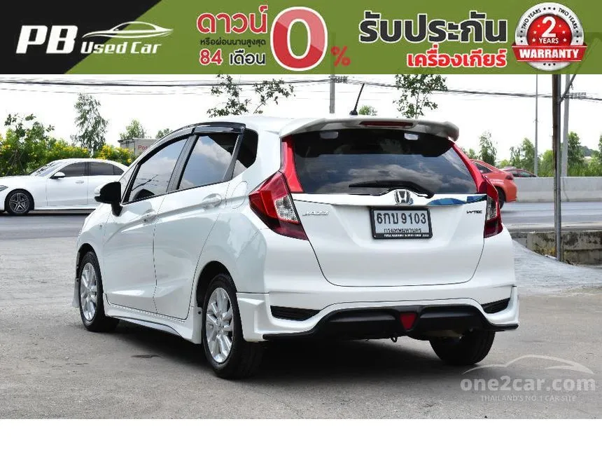 2017 Honda JAZZ V+ Hatchback