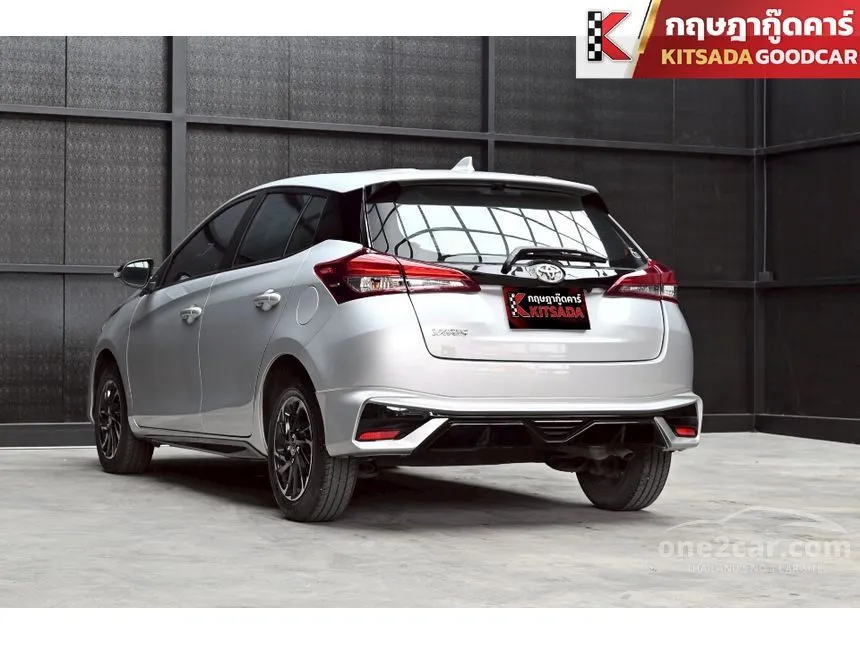 2022 Toyota YARIS Sport Premium Hatchback