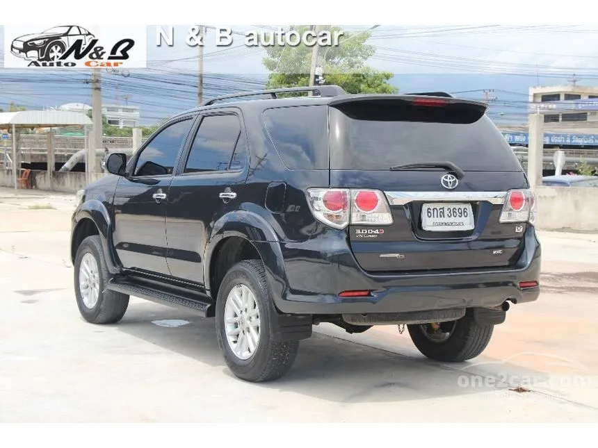 2012 Toyota FORTUNER V SUV
