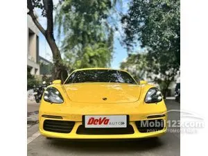 2017 Porsche 718 2.0 Cayman Coupe
