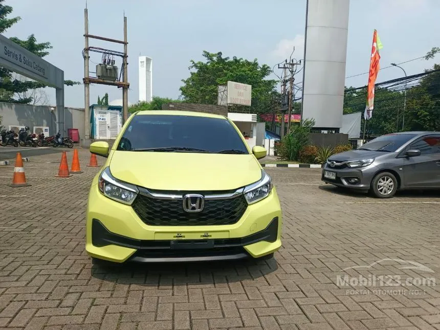 Jual Mobil Honda Brio 2024 E Satya 1.2 di Banten Automatic Hatchback Hijau Rp 167.900.000