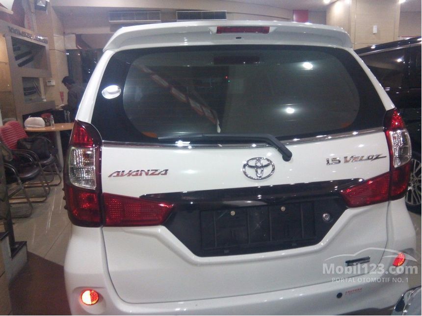 Jual Mobil  Toyota  Avanza  2019 Veloz 1 5 di Banten 