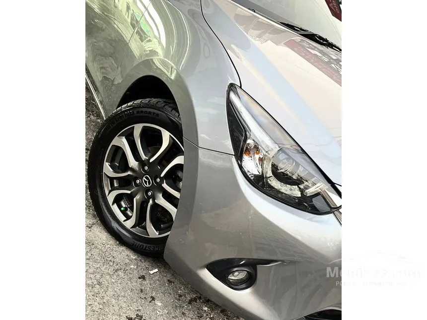2016 Mazda 2 R Hatchback