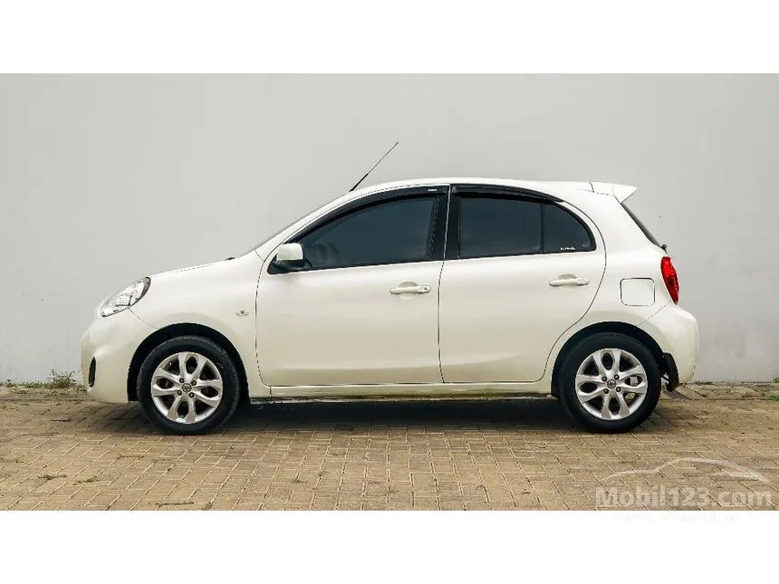 2016 Nissan March Hatchback