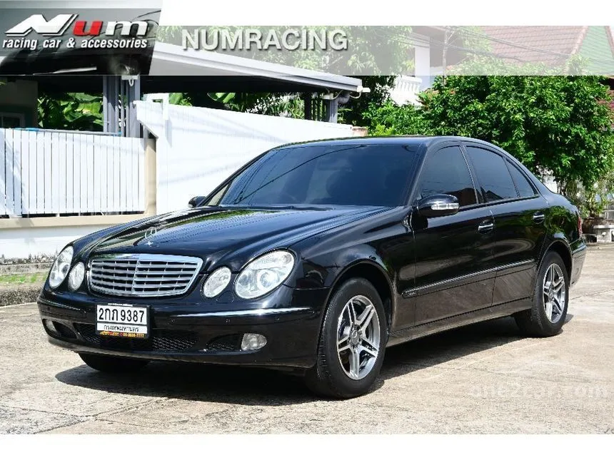 2004 Mercedes-Benz E200 Kompressor Elegance Sedan