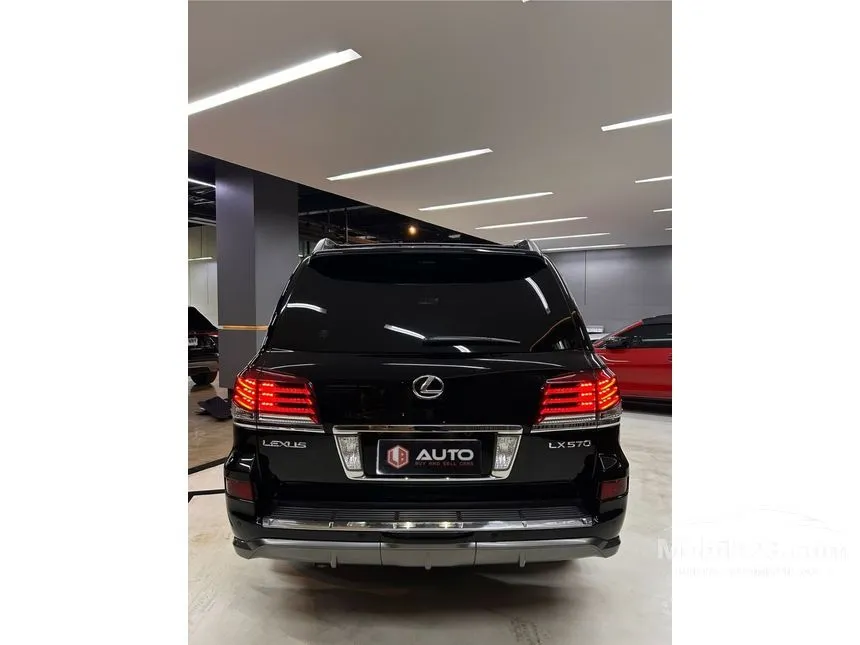 2014 Lexus LX 570 SUV