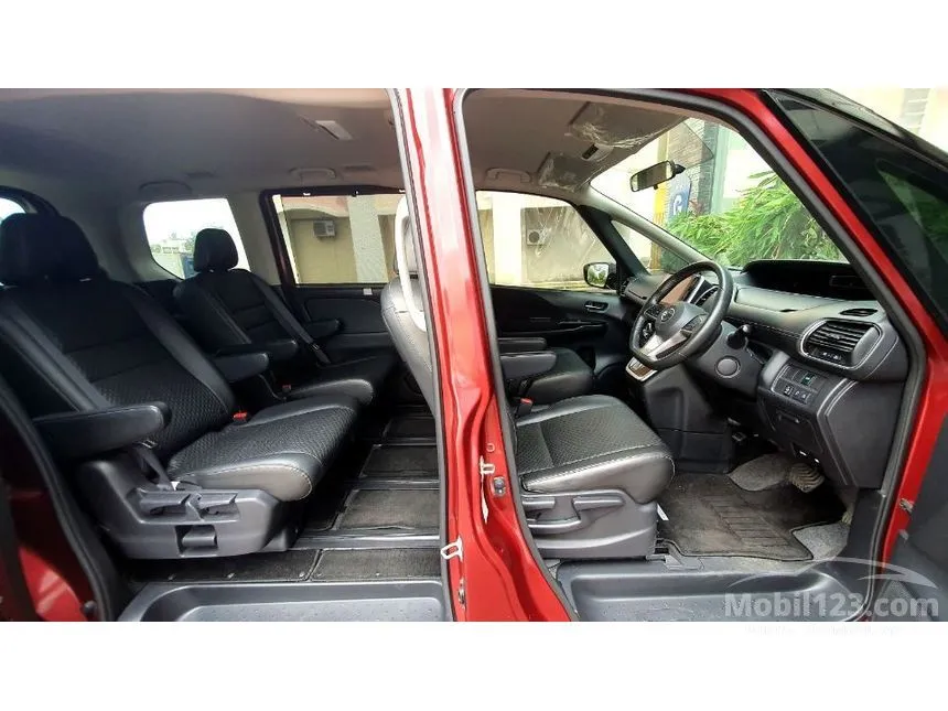2022 Nissan Serena Highway star (1 Tone) MPV
