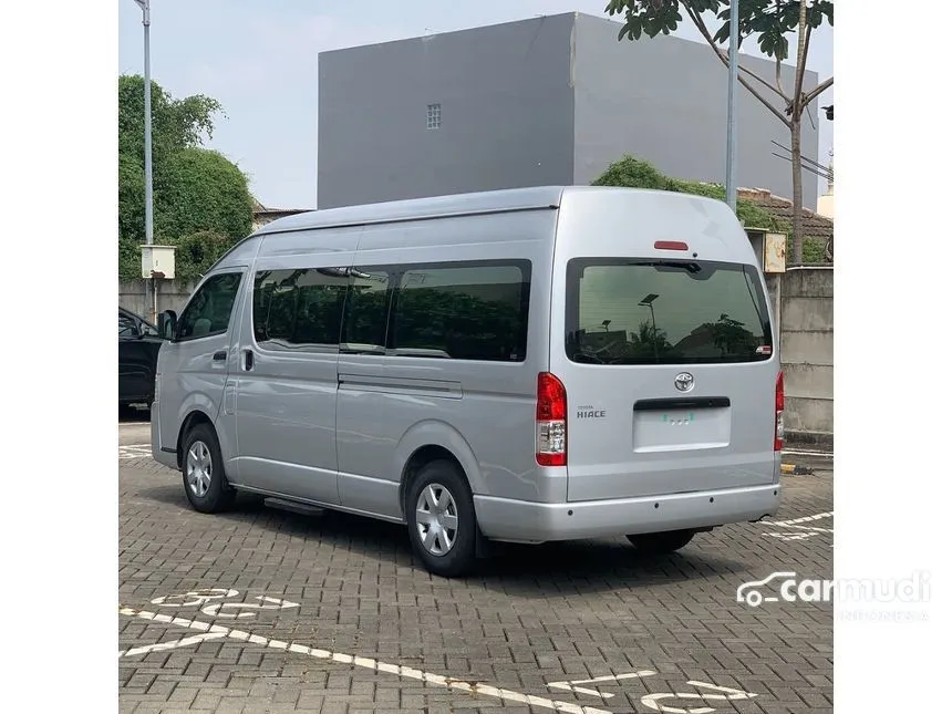 2025 Toyota Hiace Commuter Van