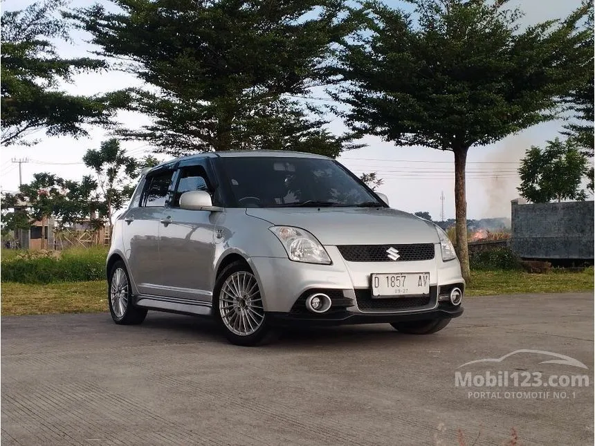 Jual Mobil Suzuki Swift 2012 GT3 1.5 di Jawa Barat Manual Hatchback Silver Rp 97.000.000