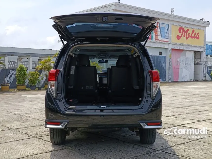 2019 Toyota Kijang Innova Venturer MPV