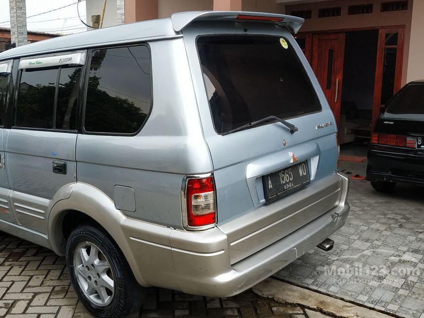 Jual Mobil Mitsubishi Kuda 2003 Grandia 1.6 di Banten Manual MPV Silver