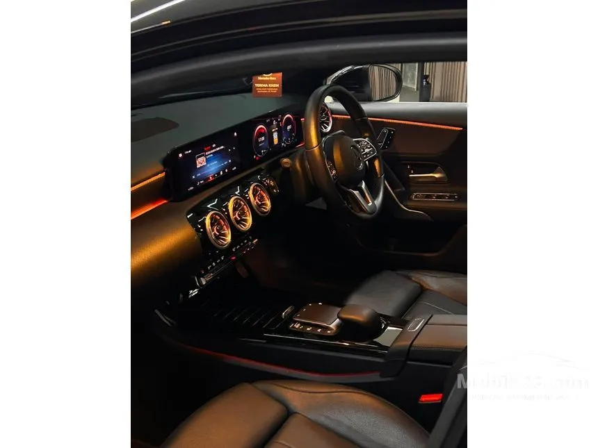 2021 Mercedes-Benz A200 progressive line Sedan