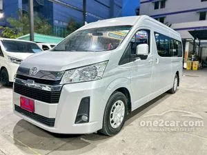 2022 Toyota Commuter 2.8 Van
