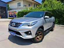 2016 Toyota Fortuner 2.8 (ปี 15-18) V SUV AT