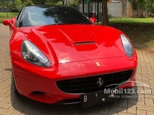 2014 Ferrari California 4.3 30 Convertible