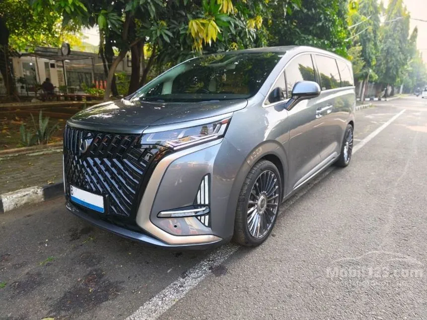 2025 Denza D9 Advanced MPV