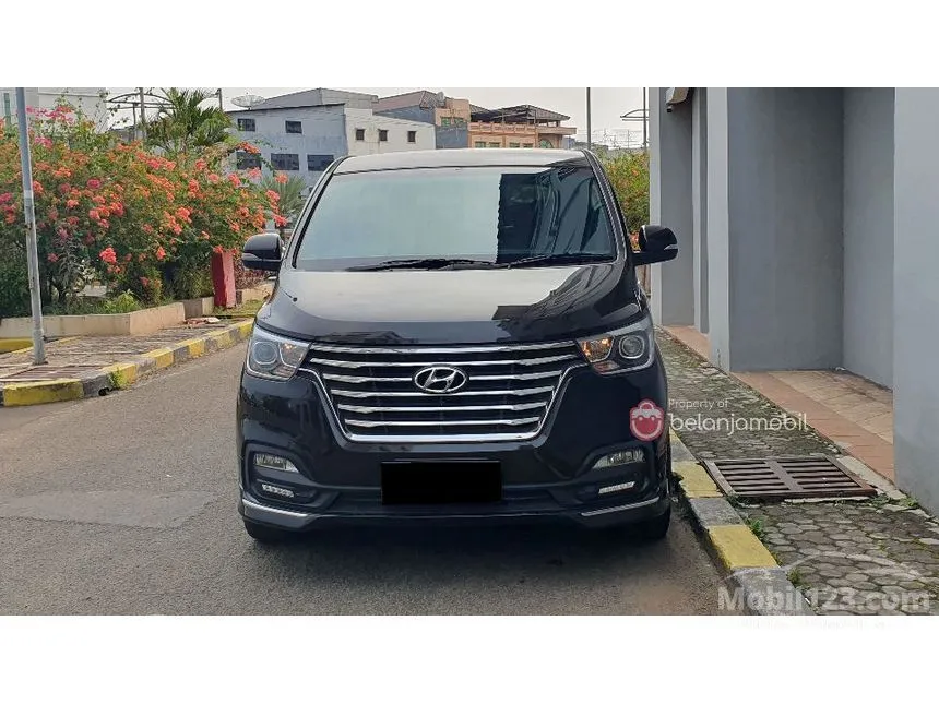 2021 Hyundai H-1 Royale Limited MPV
