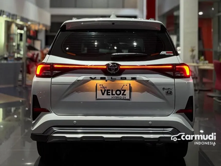 2026 Toyota Veloz V HEV MPV