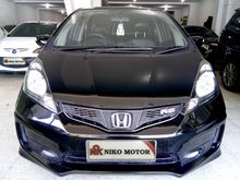 HONDA JAZZ 1.5 RS FACELIFT AT 2013 (ISTIMEWA KM50RB) DP minim 22JT