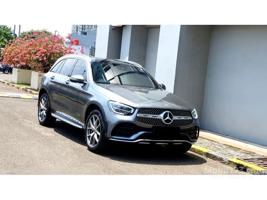 2020 Mercedes-Benz GLC200 AMG Line SUV