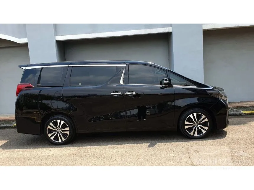2023 Toyota Alphard G MPV