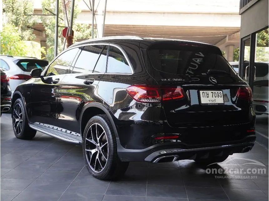 2021 Mercedes-Benz GLC300 e 4MATIC AMG Dynamic SUV